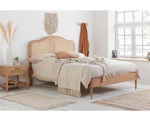 Leonie Bed - Oak