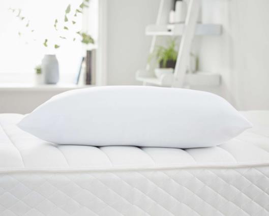 Silentnight Essential Memory Foam Core Pillow