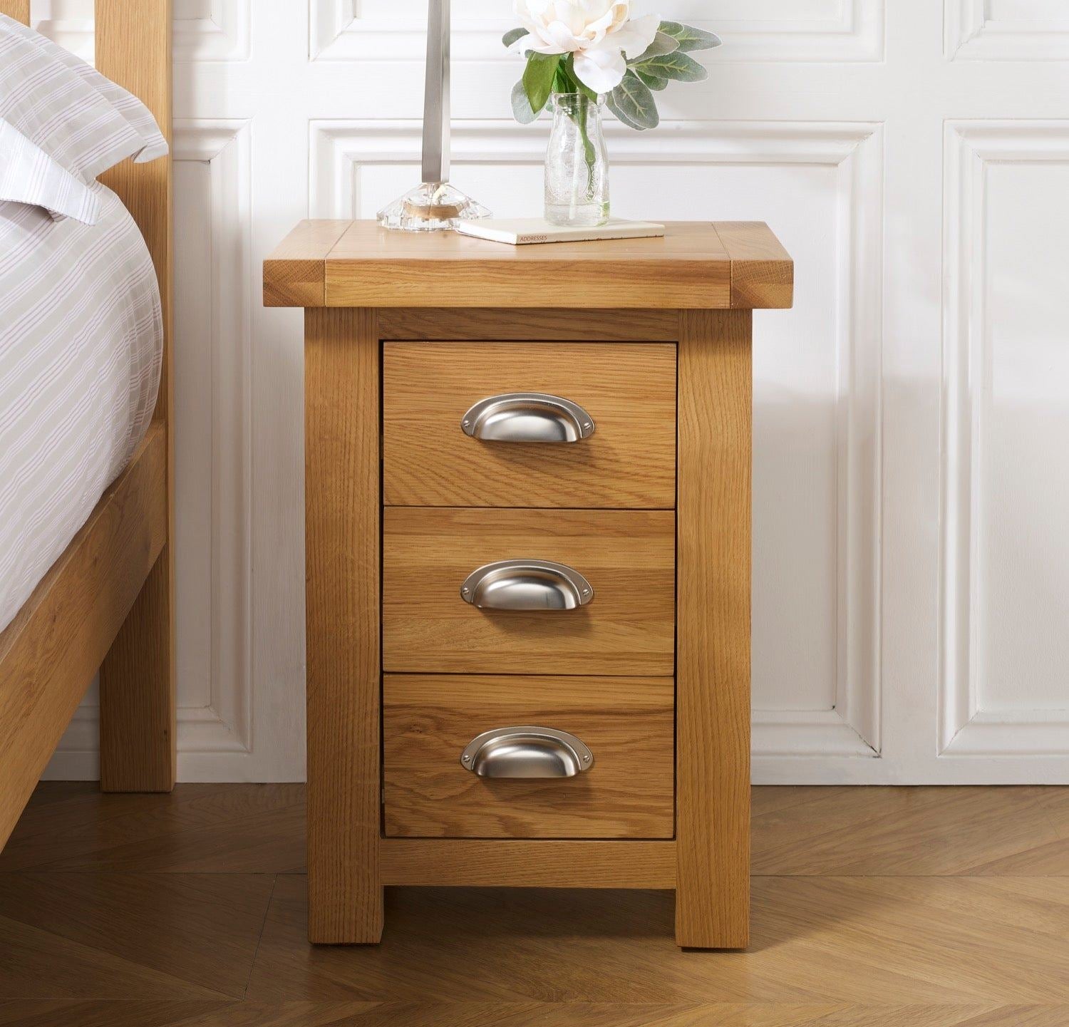 Woburn Small 3 Drawer Bedside - Oak