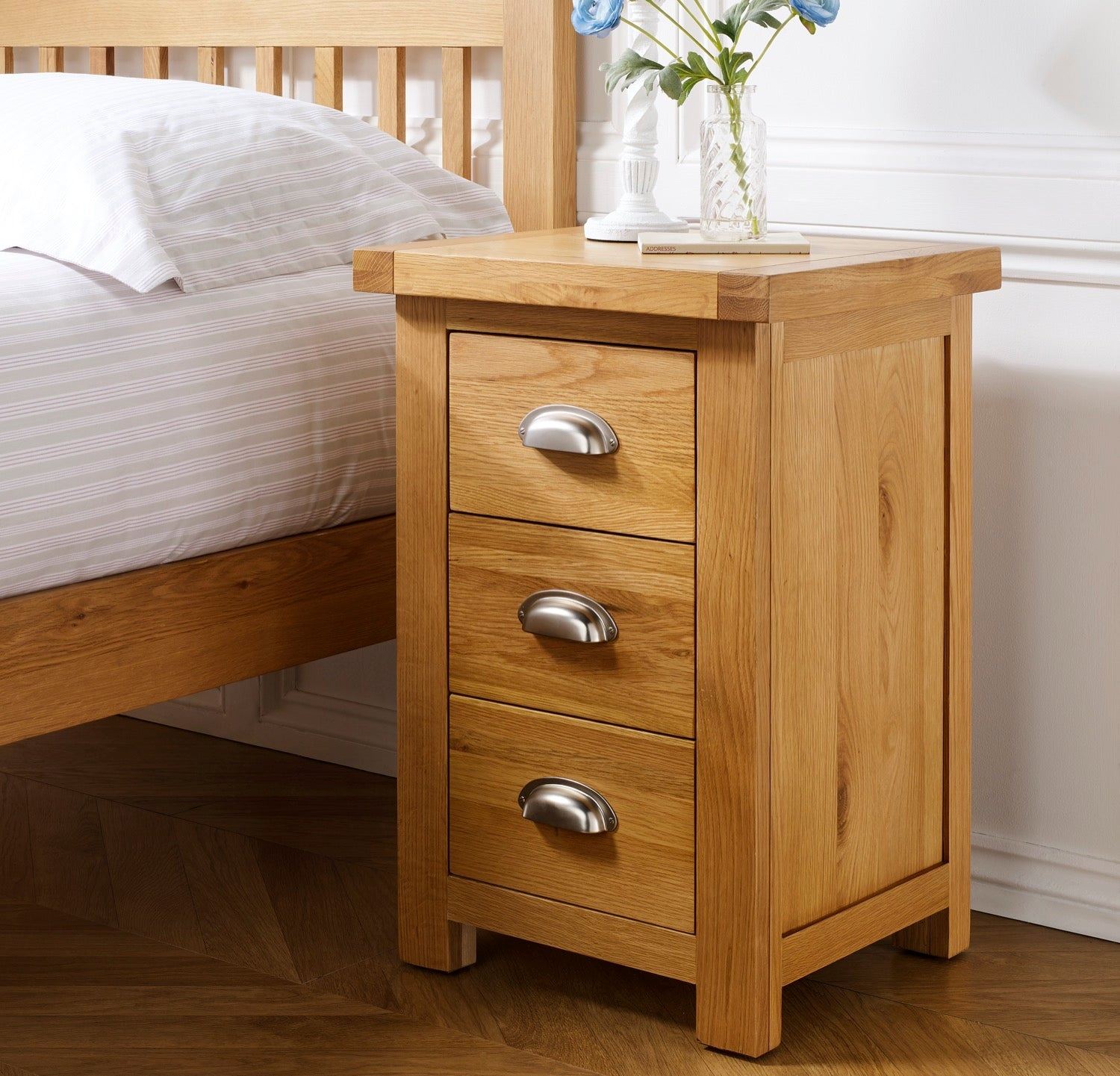 Woburn Large 3 Drawer Bedside - Oak