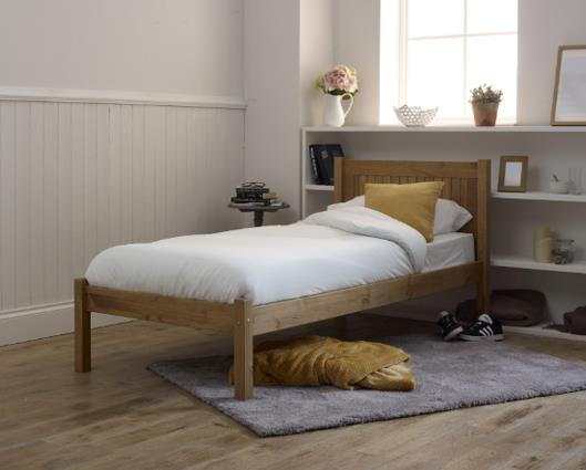 Capricorn Wood Bed