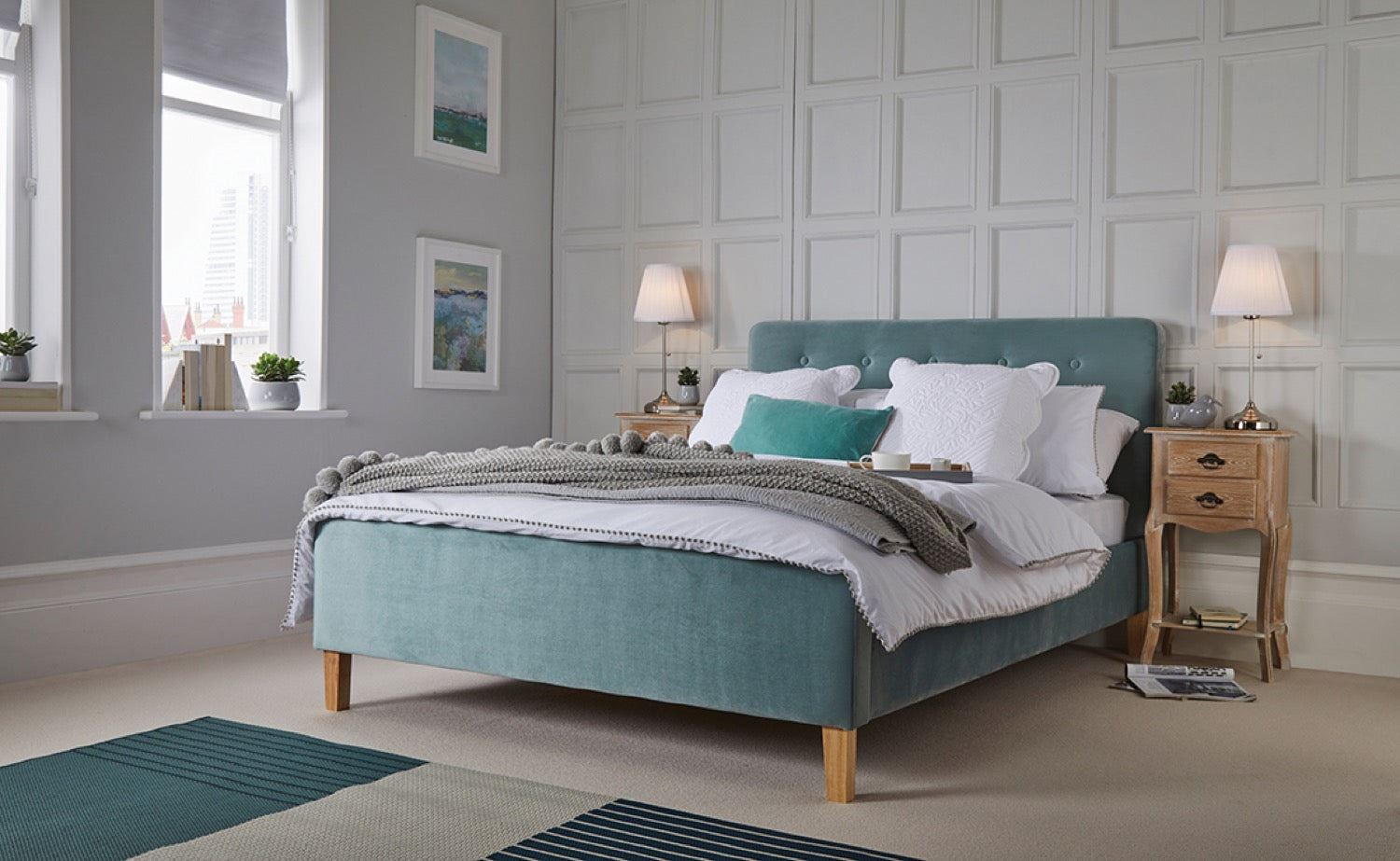 Pierre Bed Aqua